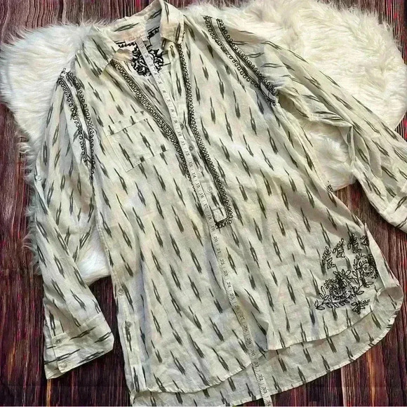 Womens BOHO/Western White/Black/Gray Embroidered Handmade Tunic Top Sz XS/S - Picture 9 of 10